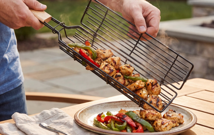 Serving grilled vegetables from the basket